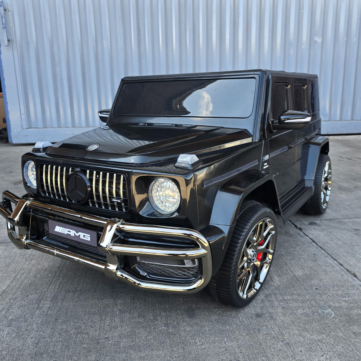 Auto a Batería Jeep 12V con Control Remoto